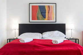 Standard 2BR Apt. Near Downtown